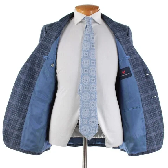 Cardinal of Canada NWT 100% Wool Sport Coat Size 38R US In Blue w/ Coral Plaid